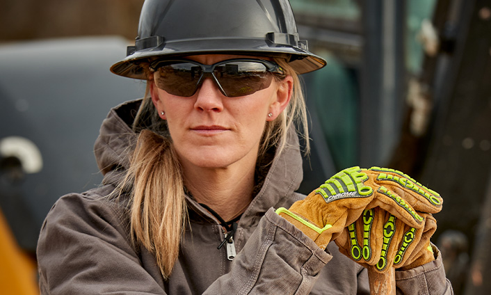 Worker wearing HexArmor’s high-performance safety gear.